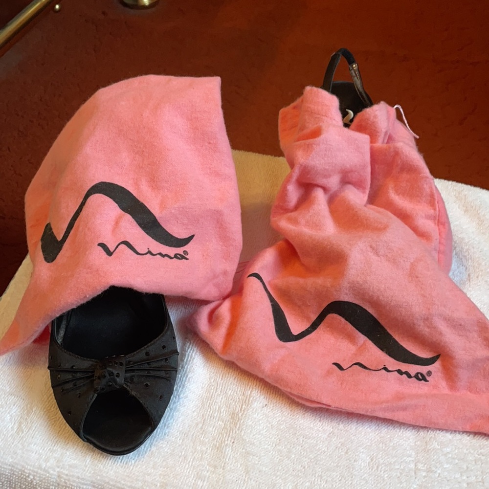 Black shoes by Nina - Picture 14 of 16